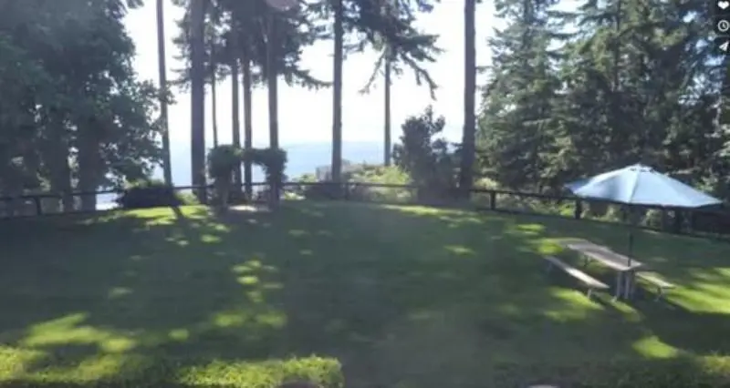 ベッドアンドブレックファースト Comforts Of Whidbey