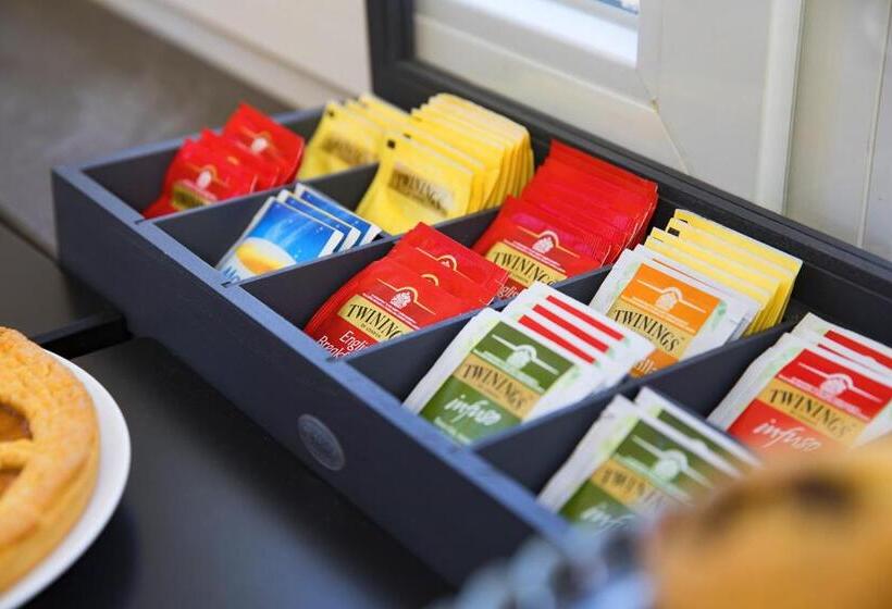 住宿加早餐  Milestone