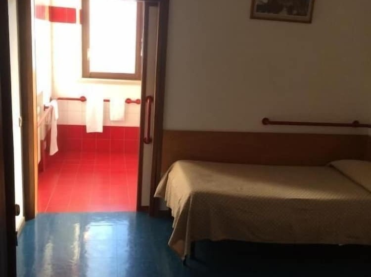 هتل Casa Per Ferie Al Centro