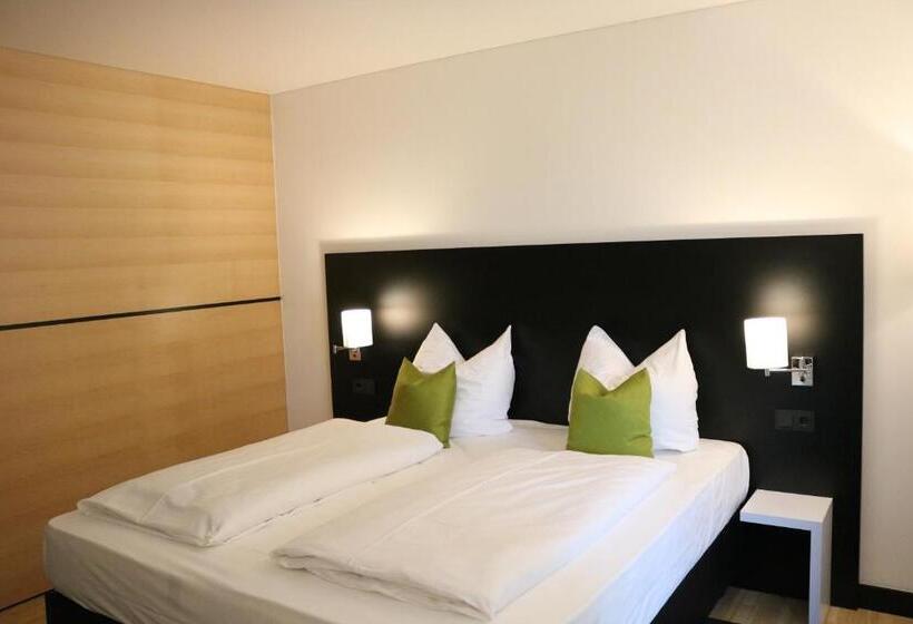 Kf Hotel By Wmm Hotels