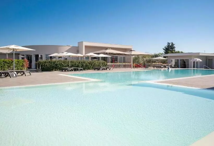 Lomakeskus Vada Village