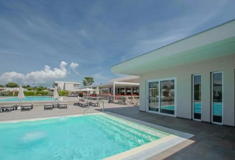 Lomakeskus Vada Village