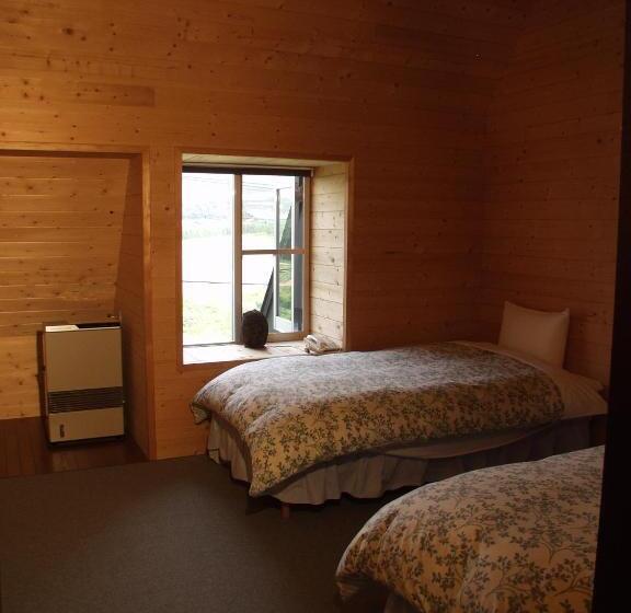 הוסטל Oyado Raku