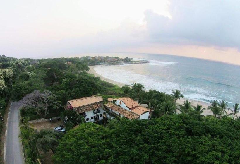 هتل Hacienda Eden