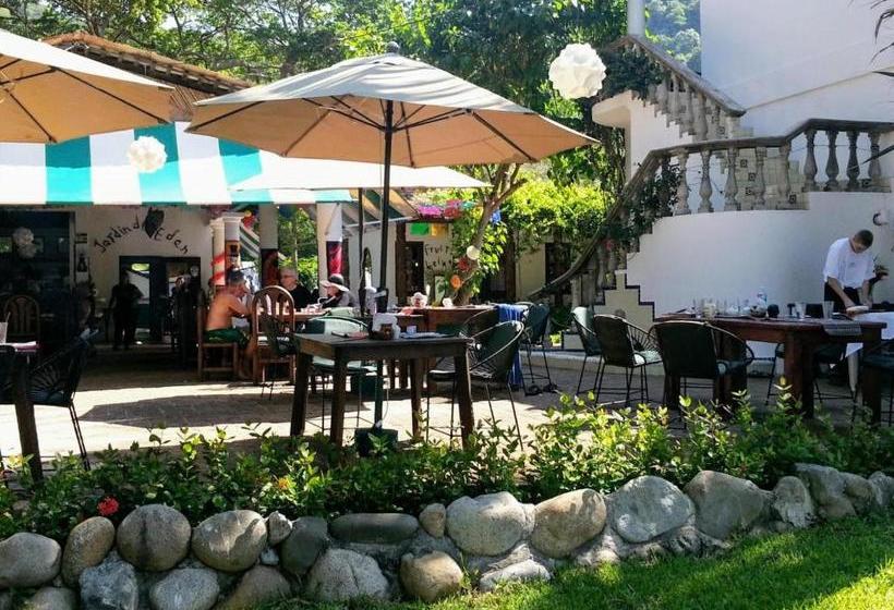 هتل Hacienda Eden