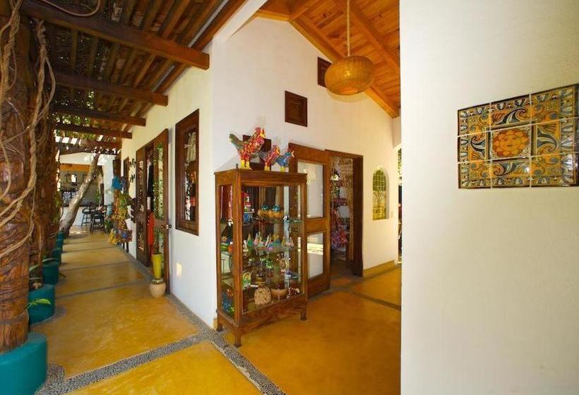 هتل Hacienda Eden