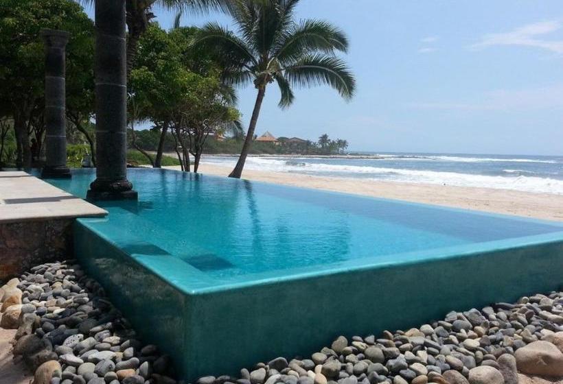 هتل Hacienda Eden