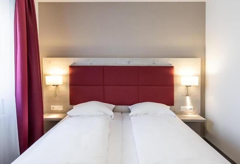 Retkeilymaja Gästehaus Stahuber