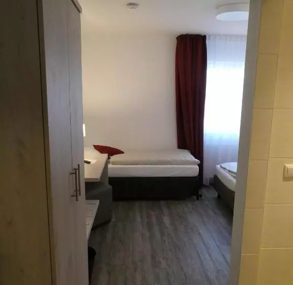 Retkeilymaja Gästehaus Stahuber