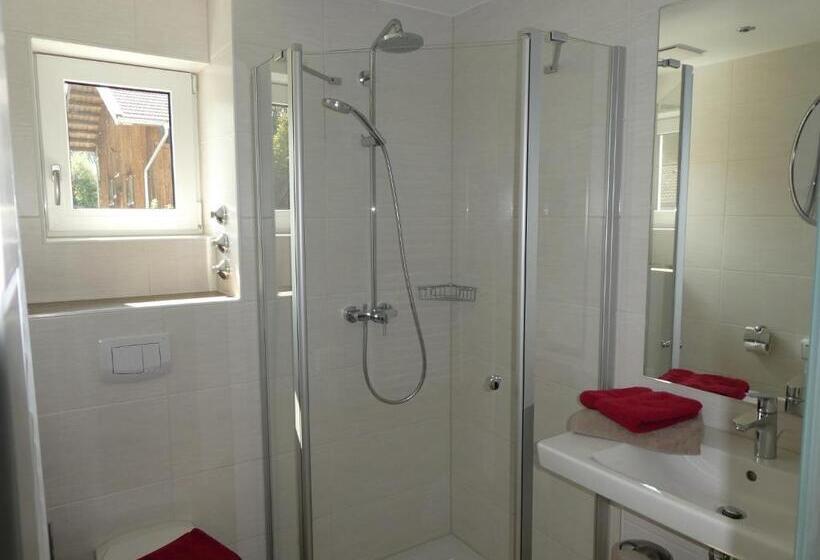 Retkeilymaja Gästehaus Stahuber