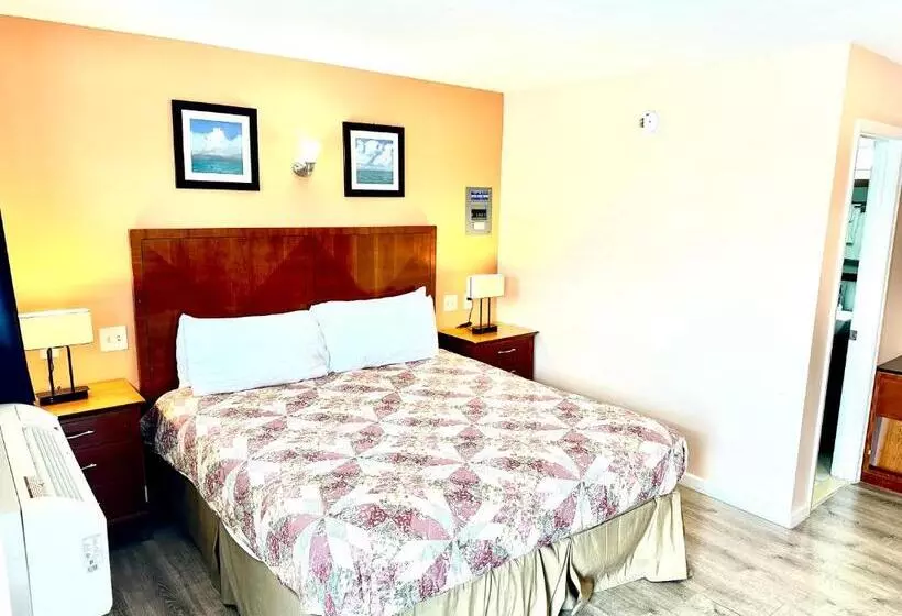 Atlantic Breeze Motel & Apartments