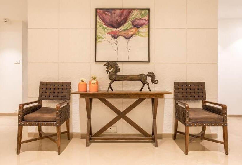 בית מלון כפרי Centre Point Navi Mumbai