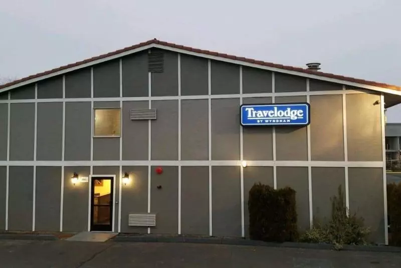 ホテル Travelodge By Wyndham Moses Lake