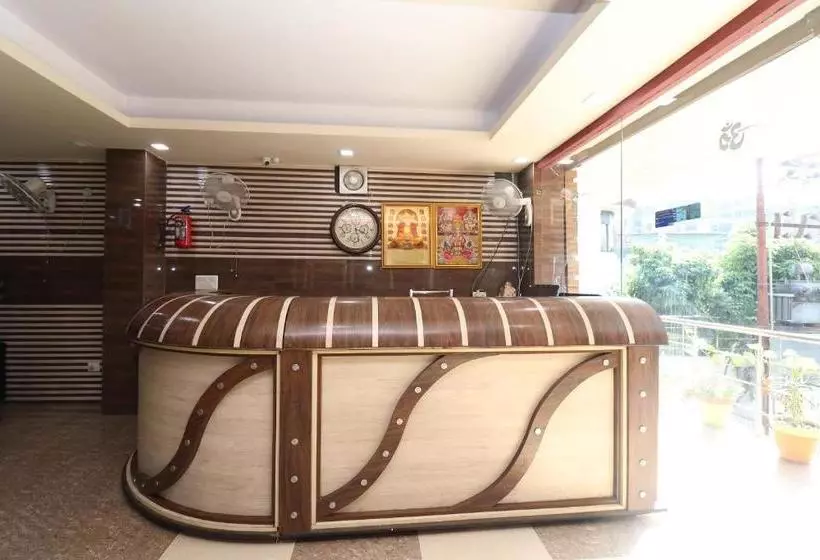 Oyo 19008 Hotel Doon 999