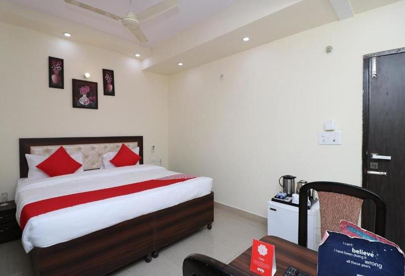 Oyo 19008 Hotel Doon 999