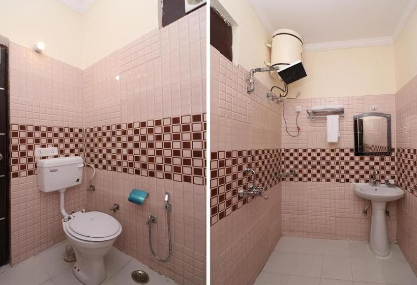 Oyo 19008 Hotel Doon 999