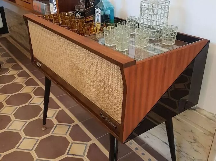 ユースホステル Fauna Montevideo