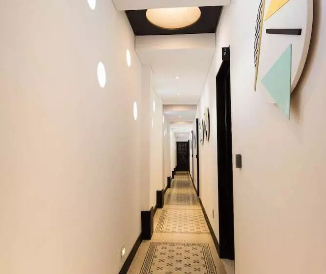 ユースホステル Fauna Montevideo