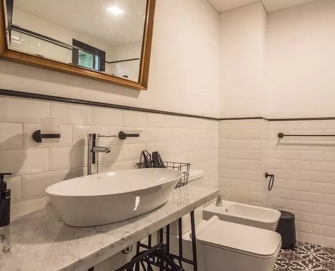 ユースホステル Fauna Montevideo