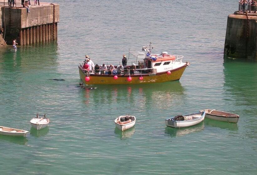 Harrington Guest House