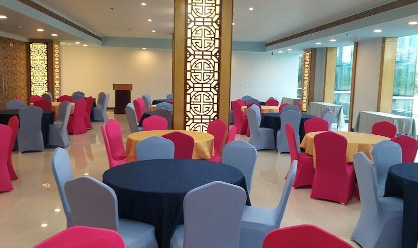 Aristocrat Hotel, New Town, Kolkata