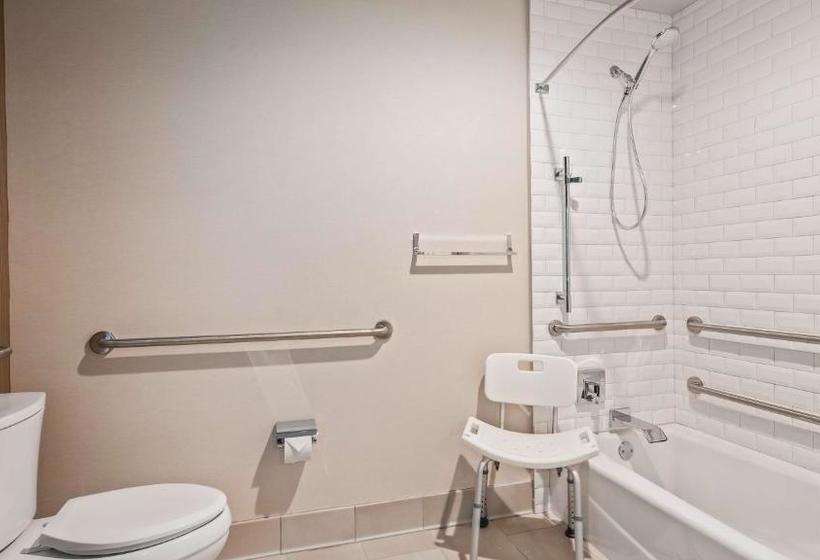 فندق Best Western Premier Noho Inn