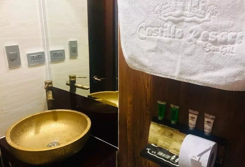 Hotelli Castillo Resort