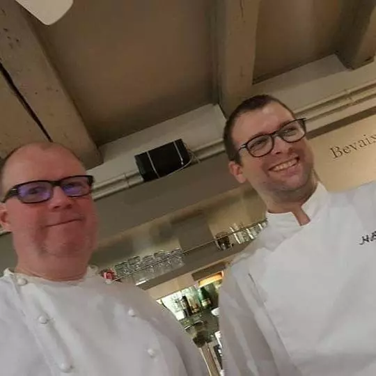 ホテル Hôtel Du Cygne