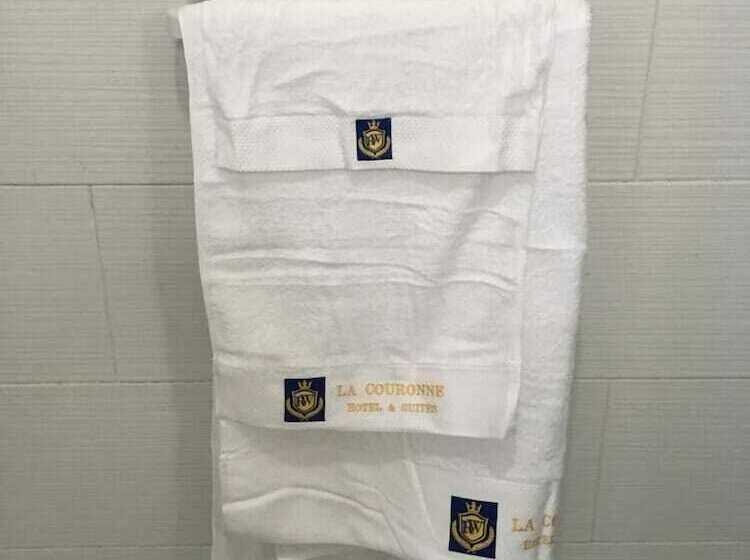 La Couronne Rw Hotel & Suites