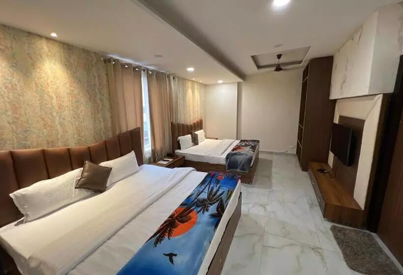 Hotelli Sheela Stays