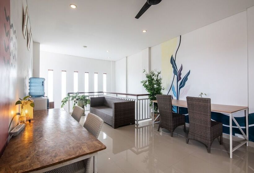 ペンション Outpost Canggu