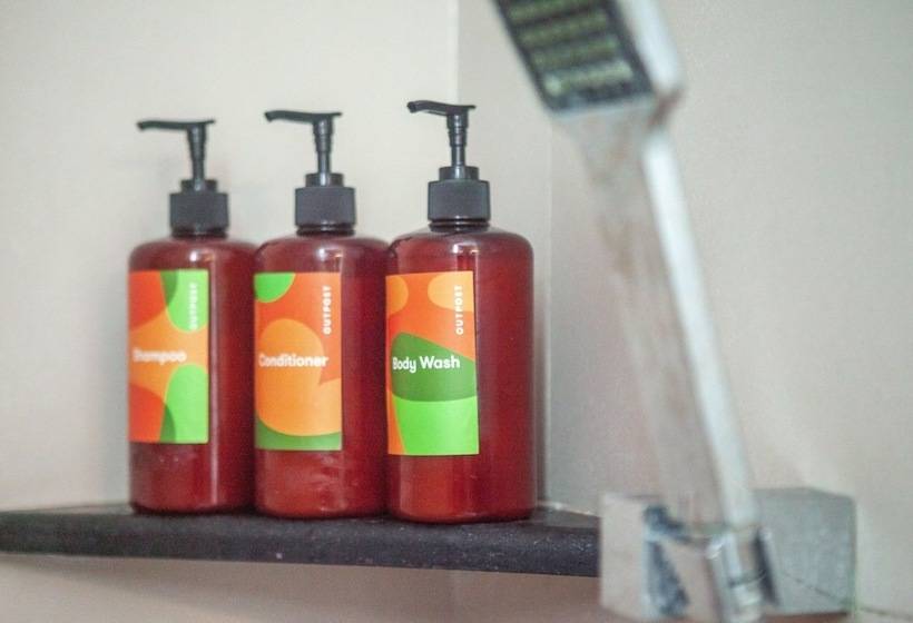 ペンション Outpost Canggu