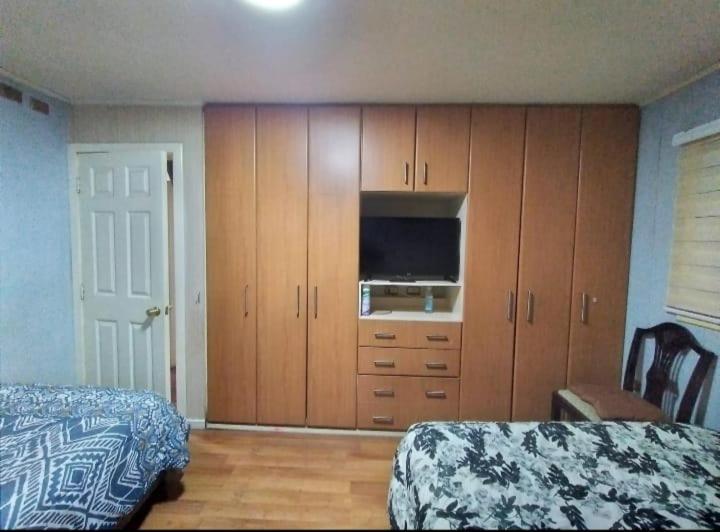 مبيت وإفطار Hospedaje Y Alojamiento Valencia