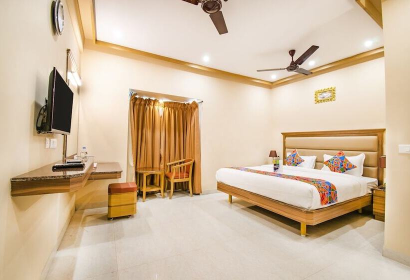 Fabhotel Bairav Grand Aarapalayam
