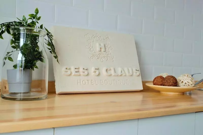 ホテル Ses 5 Claus