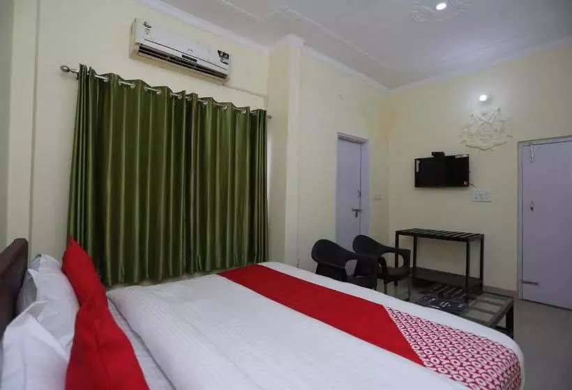 ホテル Oyo 27618 Priyadarshan Inn