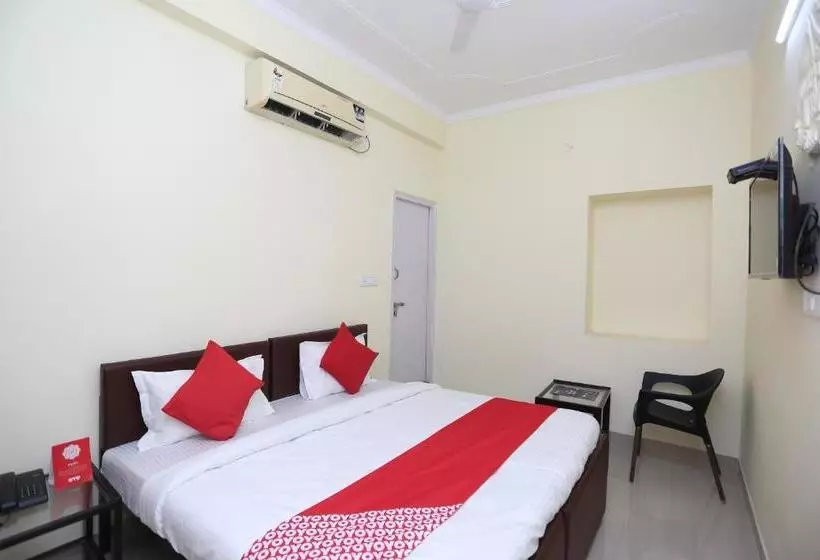 ホテル Oyo 27618 Priyadarshan Inn