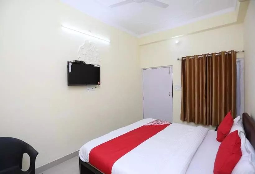 ホテル Oyo 27618 Priyadarshan Inn