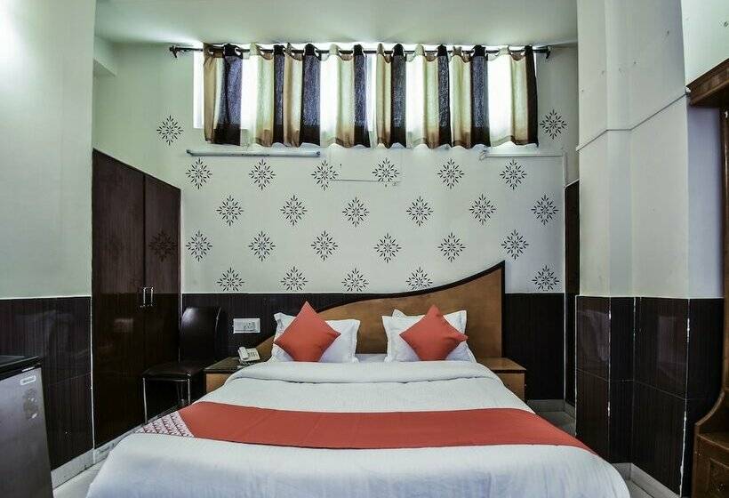 Oyo 22424 Hotel Vice Roy