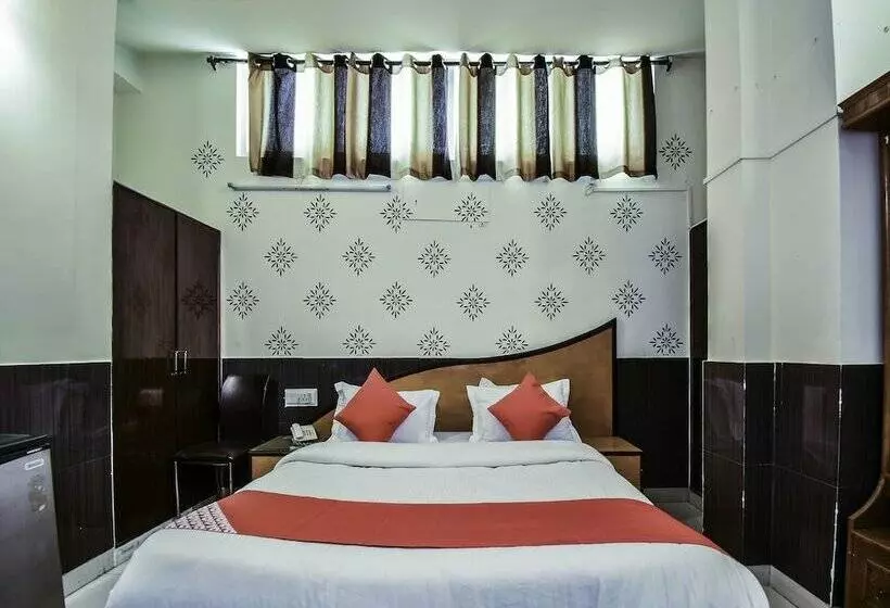 Oyo 22424 Hotel Vice Roy