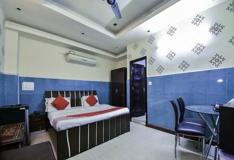 Oyo 22424 Hotel Vice Roy