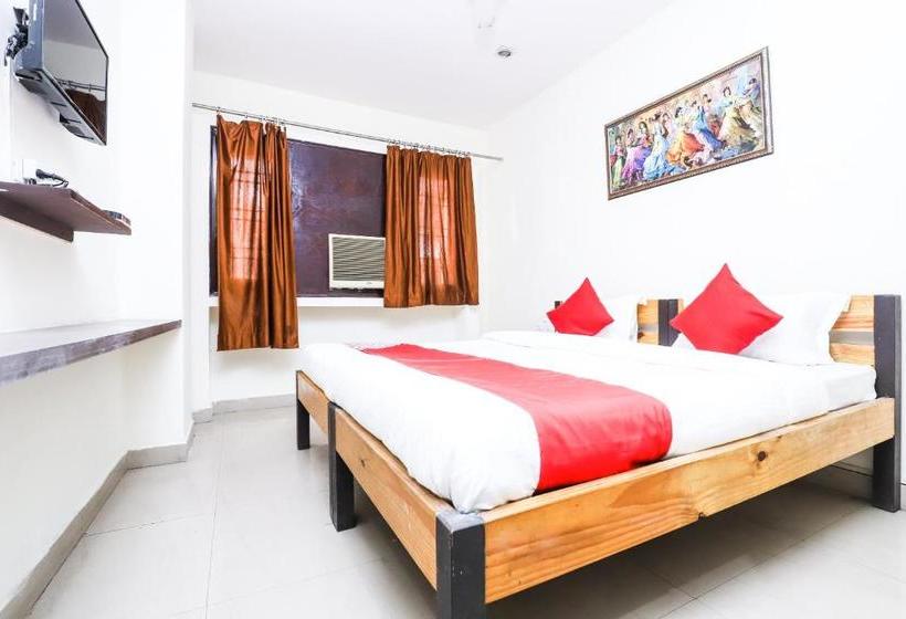 Oyo 24852 Hotel Yuvraj