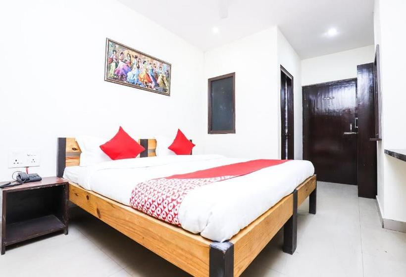 Oyo 24852 Hotel Yuvraj