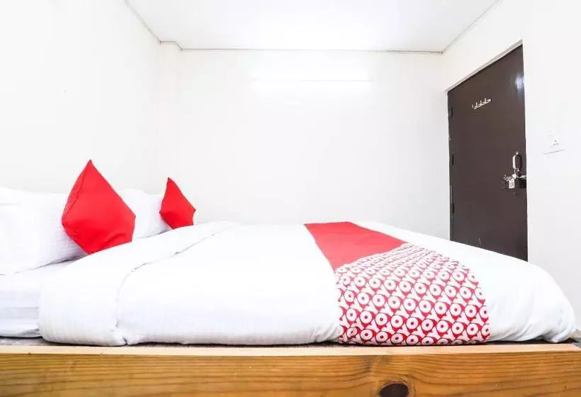 Oyo 24852 Hotel Yuvraj