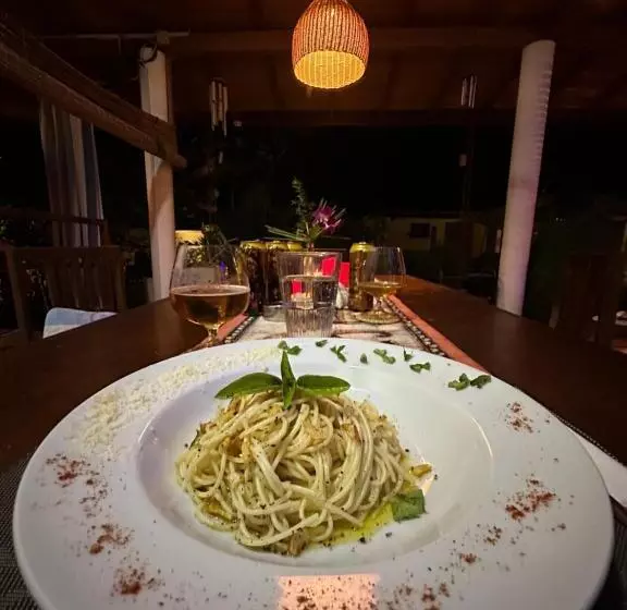 Hotel Garden Villa Talalla