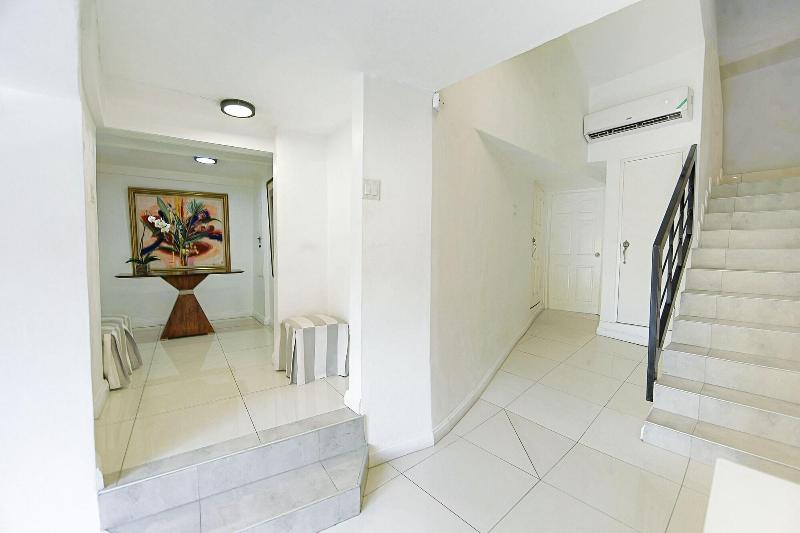 Hotel Pulse Rooms At Trafalgar