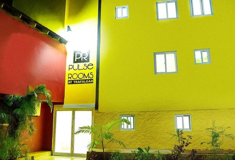 Hotel Pulse Rooms At Trafalgar