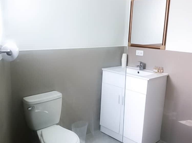 Hotel Pulse Rooms At Trafalgar