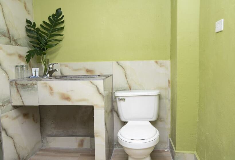 Hotel Pulse Rooms At Trafalgar