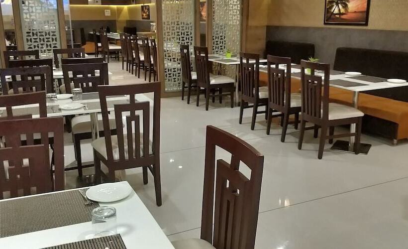 Hotel Vits Aradhana Auberge